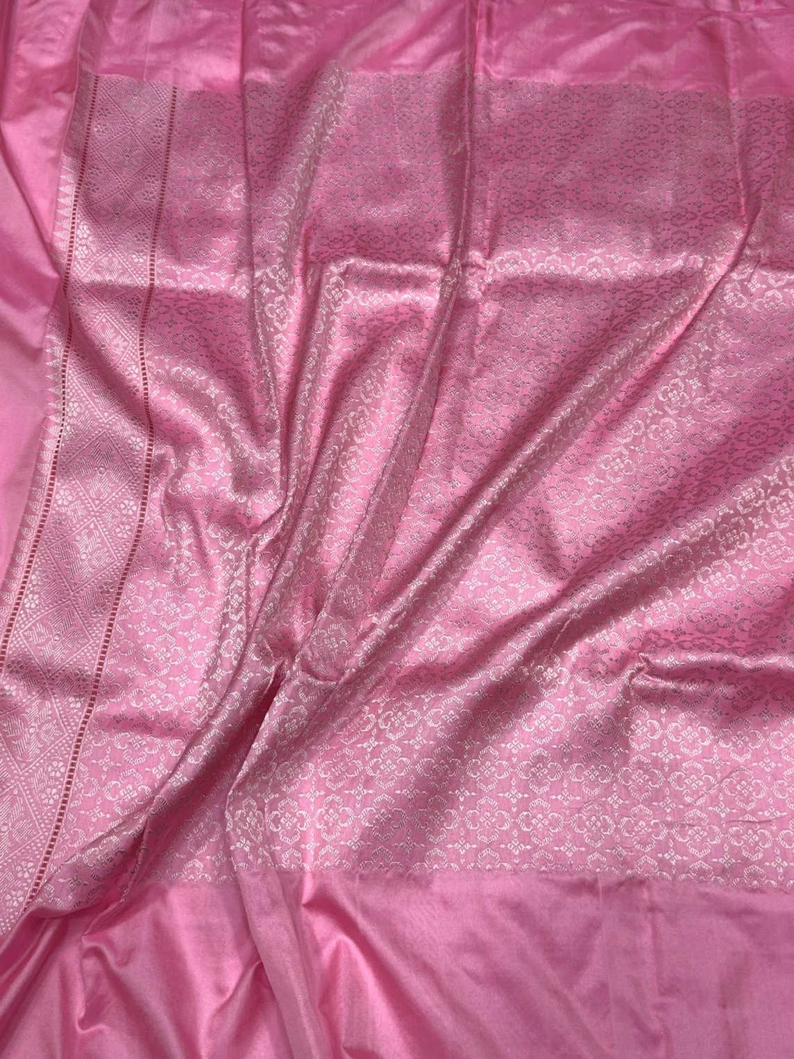 Baby Pink Handwoven Pure Banarasi Ektara Silk Saree – Kadwa Iktara Weave - Image 2