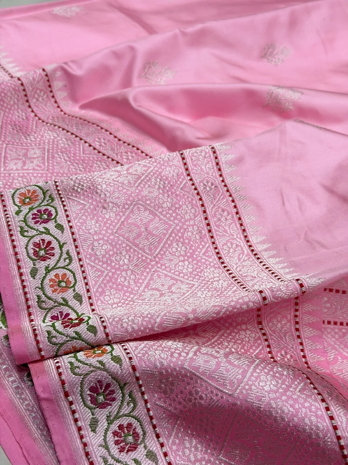 Baby Pink Handwoven Pure Banarasi Ektara Silk Saree – Kadwa Iktara Weave - Image 3