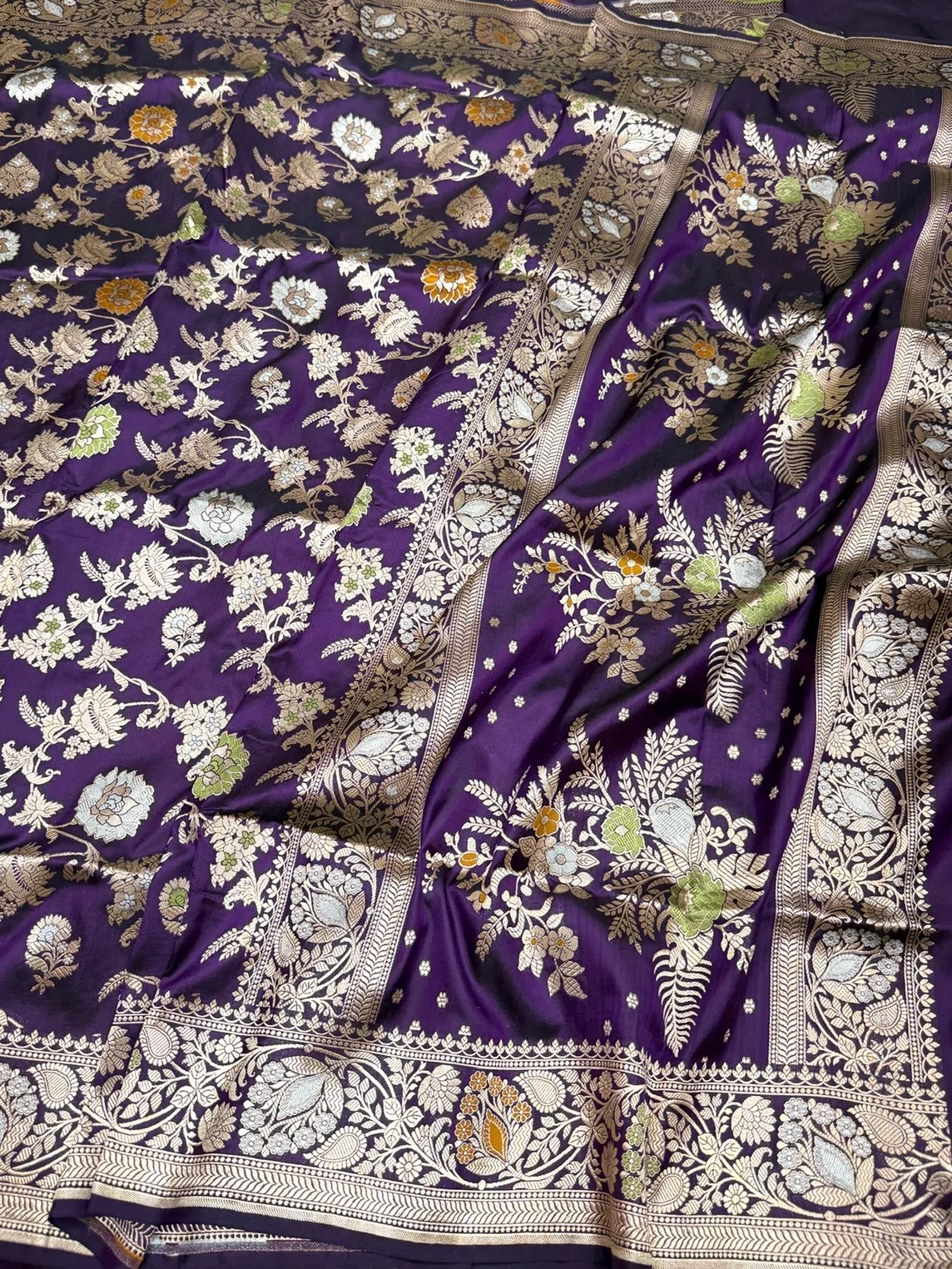 Banarasi Minakari Pure Katan Silk Saree | Pure Silk | Minakari Work | Cutwork Technique | Banarasi Katan Silk Saree - Image 3