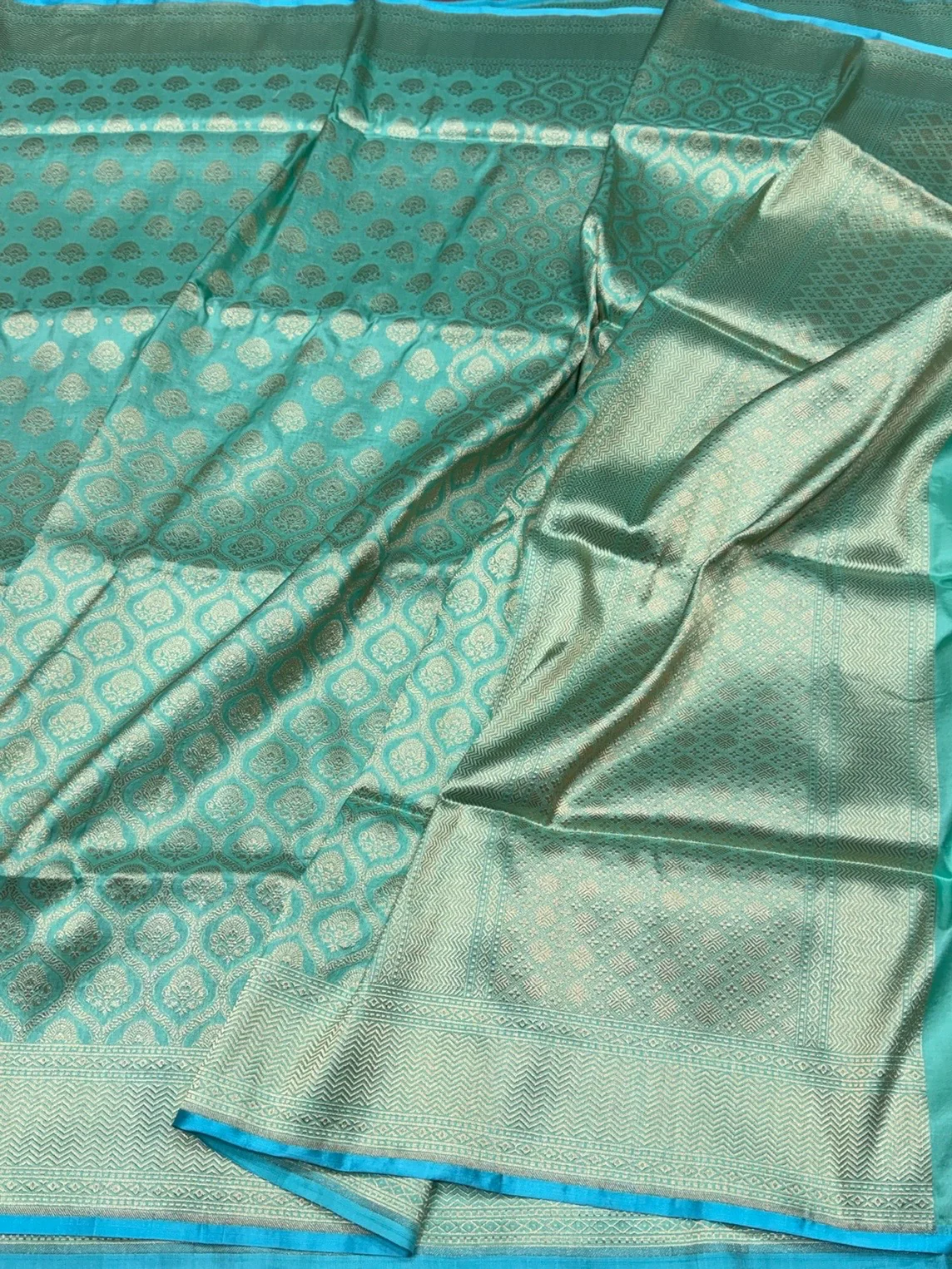 Banarasi Pure Katan Silk Saree | Pure Silk | Cutwork Technique | Banarasi Katan Silk Saree - Image 12