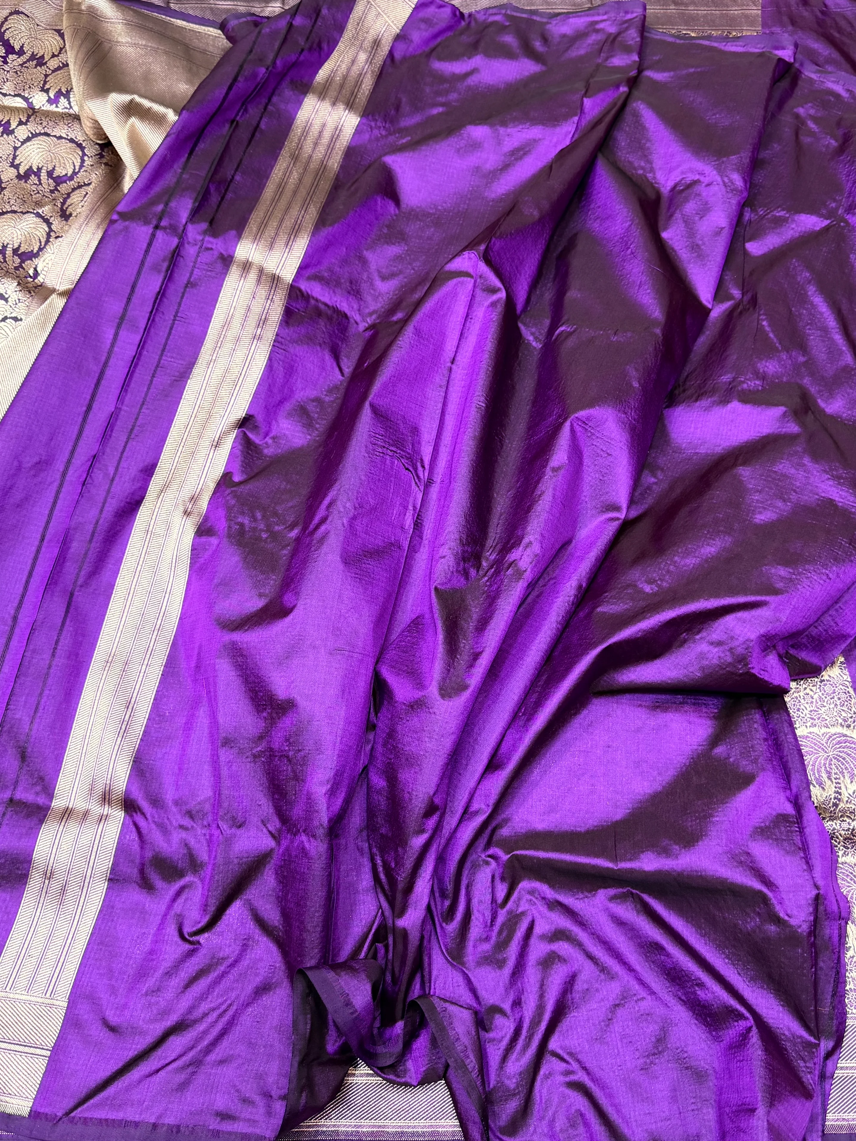 Purple Banarasi Pure Silk Brocade Saree – Luxurious Katan Silk with Intricate Brocade Weave - Image 2