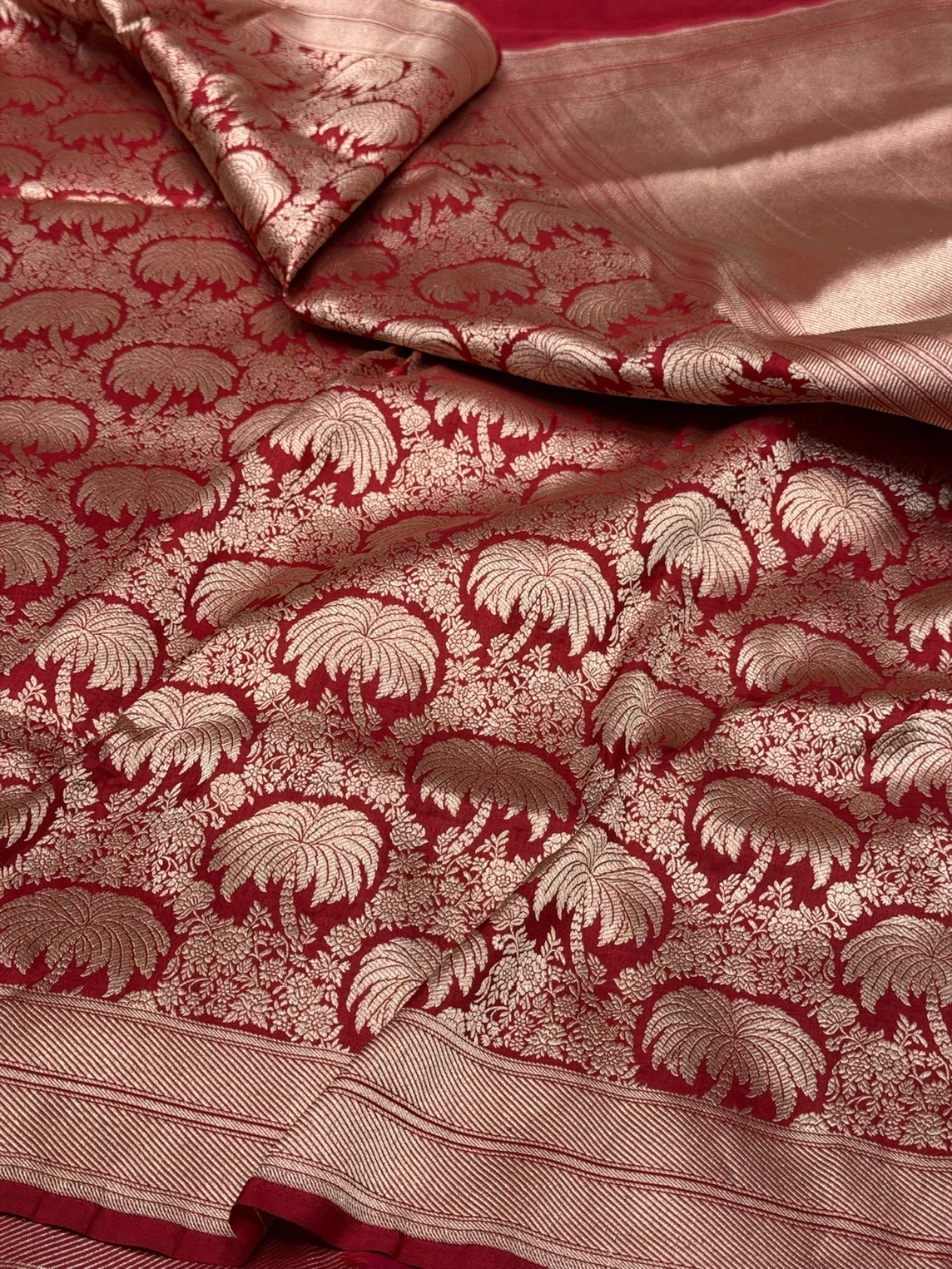 Red Banarasi Pure Silk Brocade Saree – Luxurious Katan Silk with Intricate Brocade Weave