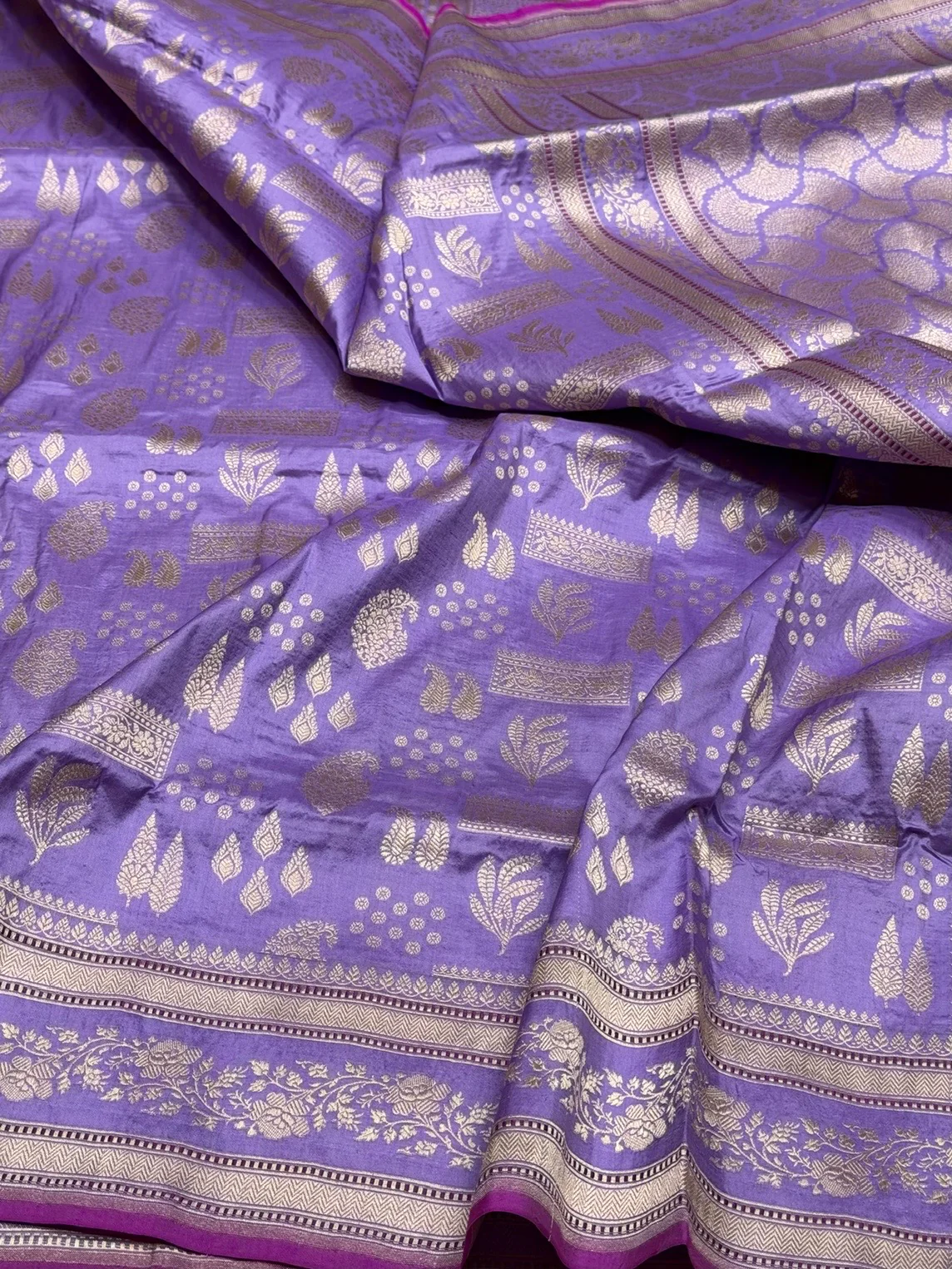 Banarasi Pure Katan Silk Saree | Pure Silk | Cutwork Technique | Banarasi Katan Silk Saree - Image 4