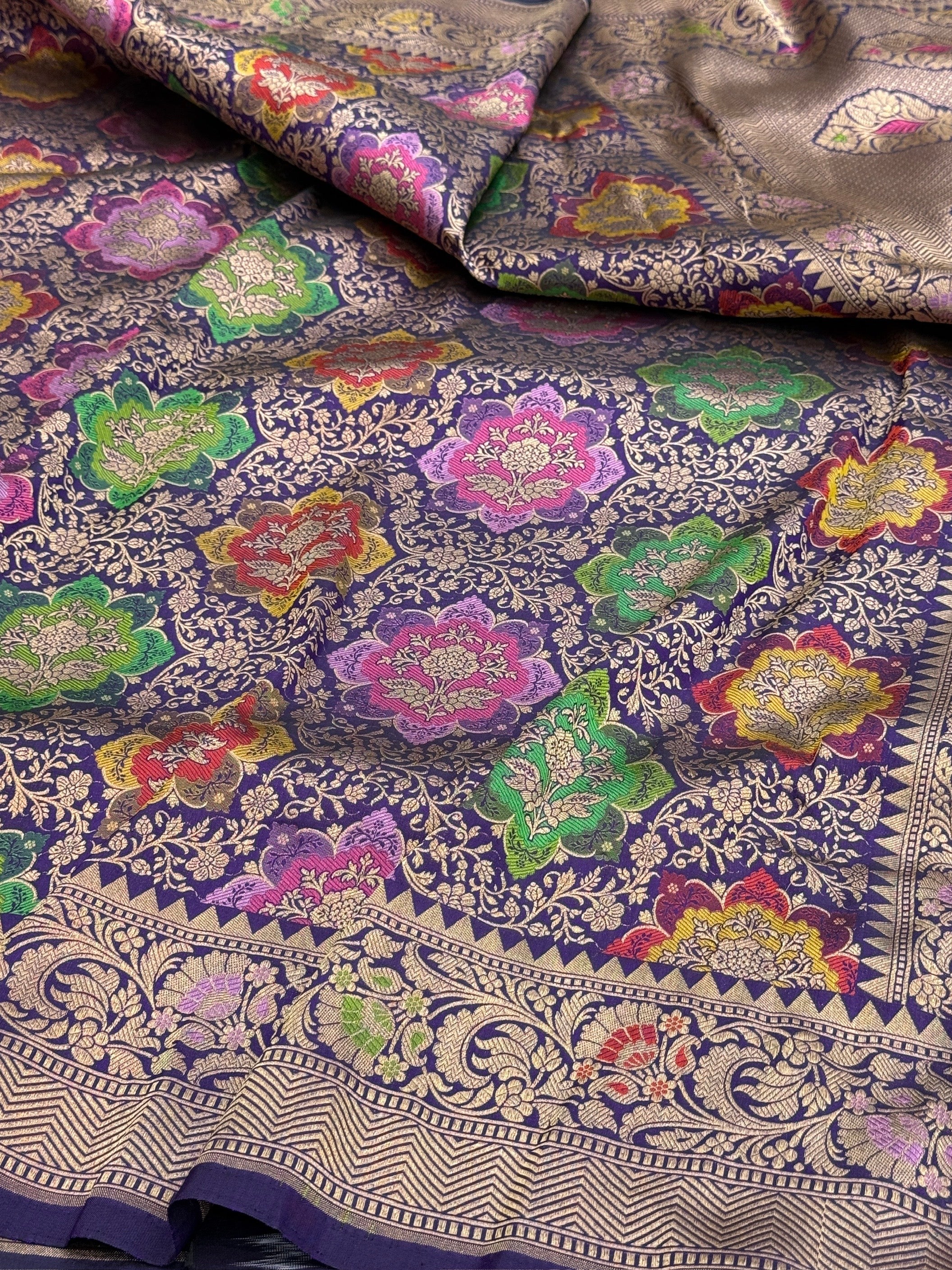 Banarasi Tilfi Minakari Pure Katan Silk Saree | Pure Silk | Minakari Work | Cutwork Technique | Banarasi Katan Silk Saree - Image 10
