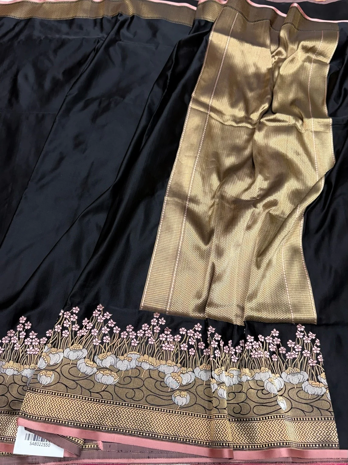 Black Handwoven Pure Banarasi Satin Silk Saree - Image 3
