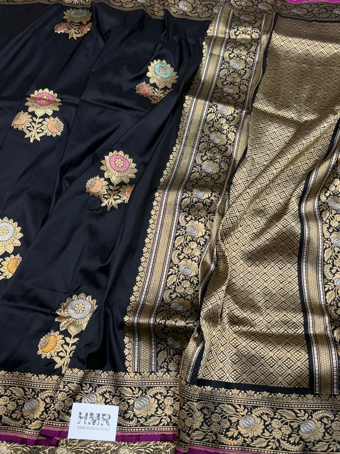 Black Handwoven Pure Silk Banarasi Saree - Image 3