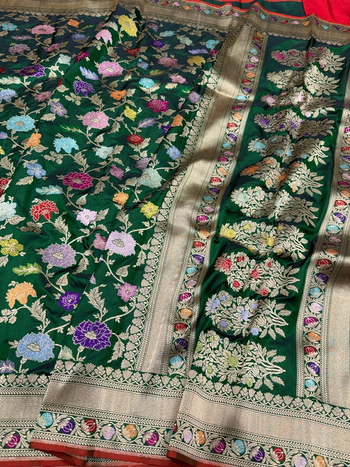 Bottle Green Handwoven Pure Banarasi Silk Saree - Image 3