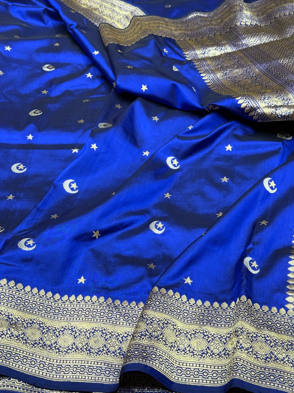 Handwoven Vintage Chand Tara Pure Banarasi Silk Saree - Image 7
