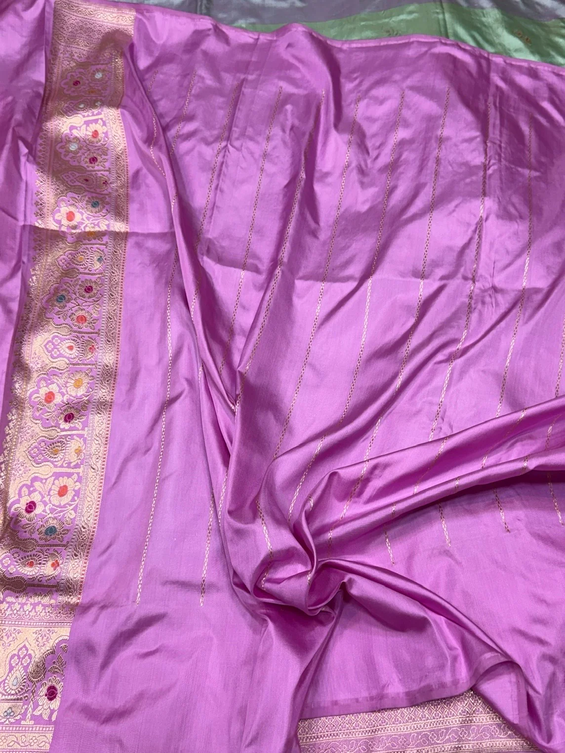 Pista Green Ektara Handwoven Pure Silk Banarasi Saree - Image 2