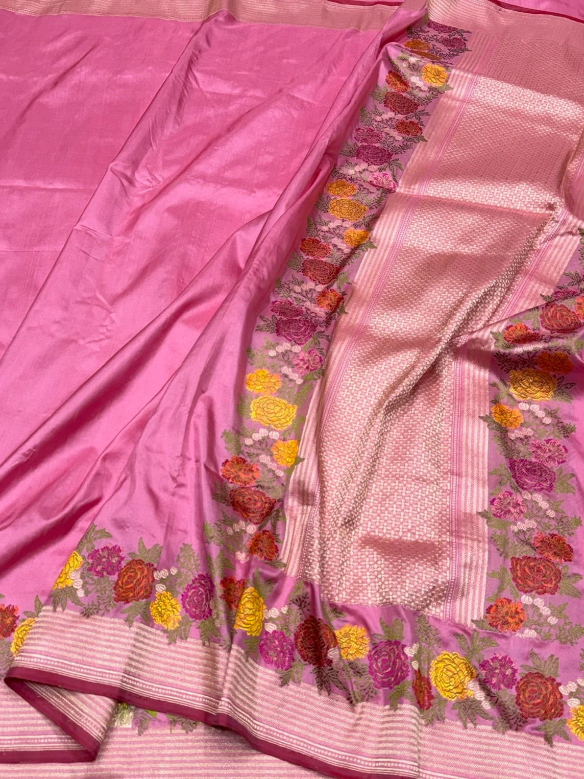 Gajiri Pink Handwoven Pure Banarasi Silk Saree - Image 3