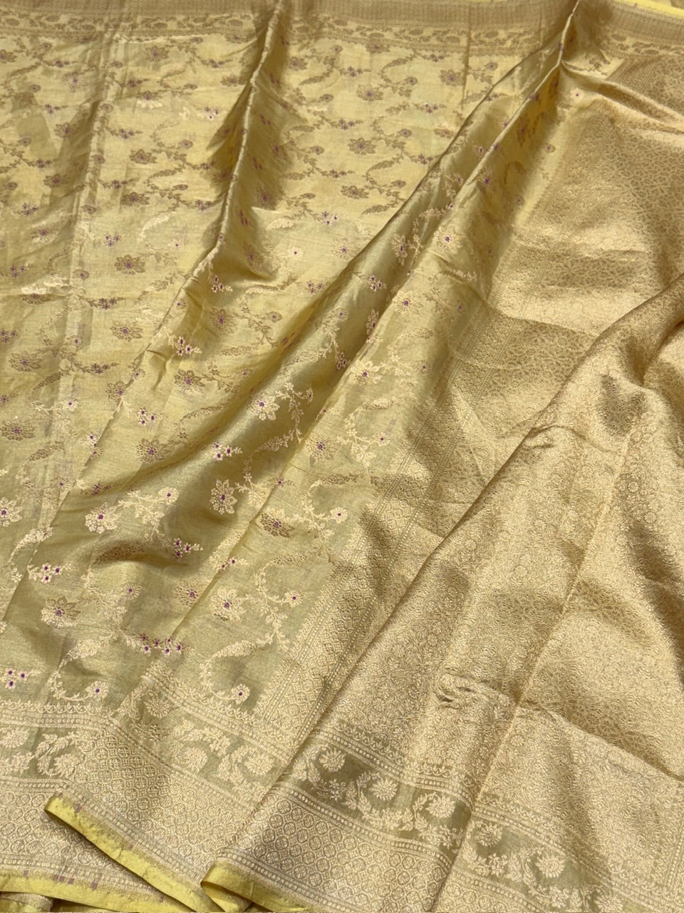 Banarasi Tissue Silk Saree - Image 15