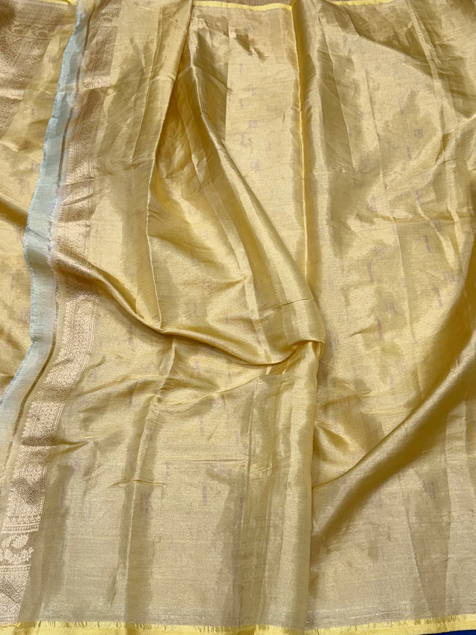 Banarasi Tissue Silk Saree - Image 16