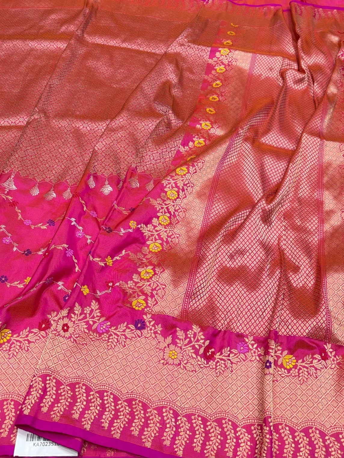 Rani Pink Handwoven Banarasi Katan Silk Saree – Luxury Kadwa Handloom - Image 3