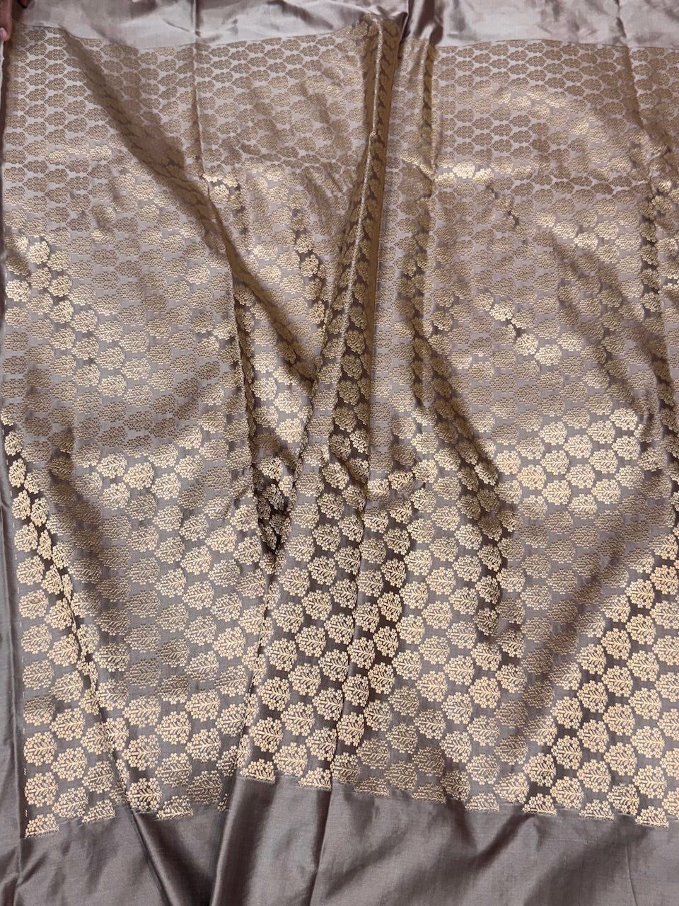 Lilac Handwoven Banarasi Pure Mashru Satin Silk Saree - Image 2