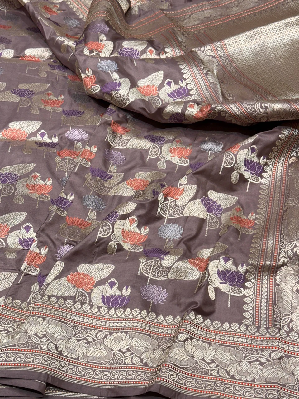Mauve Handwoven Banarasi Silk Saree