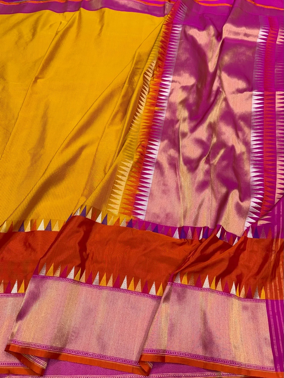 Yellow Handwoven Pure Banarasi Ektara Silk Saree - Image 3