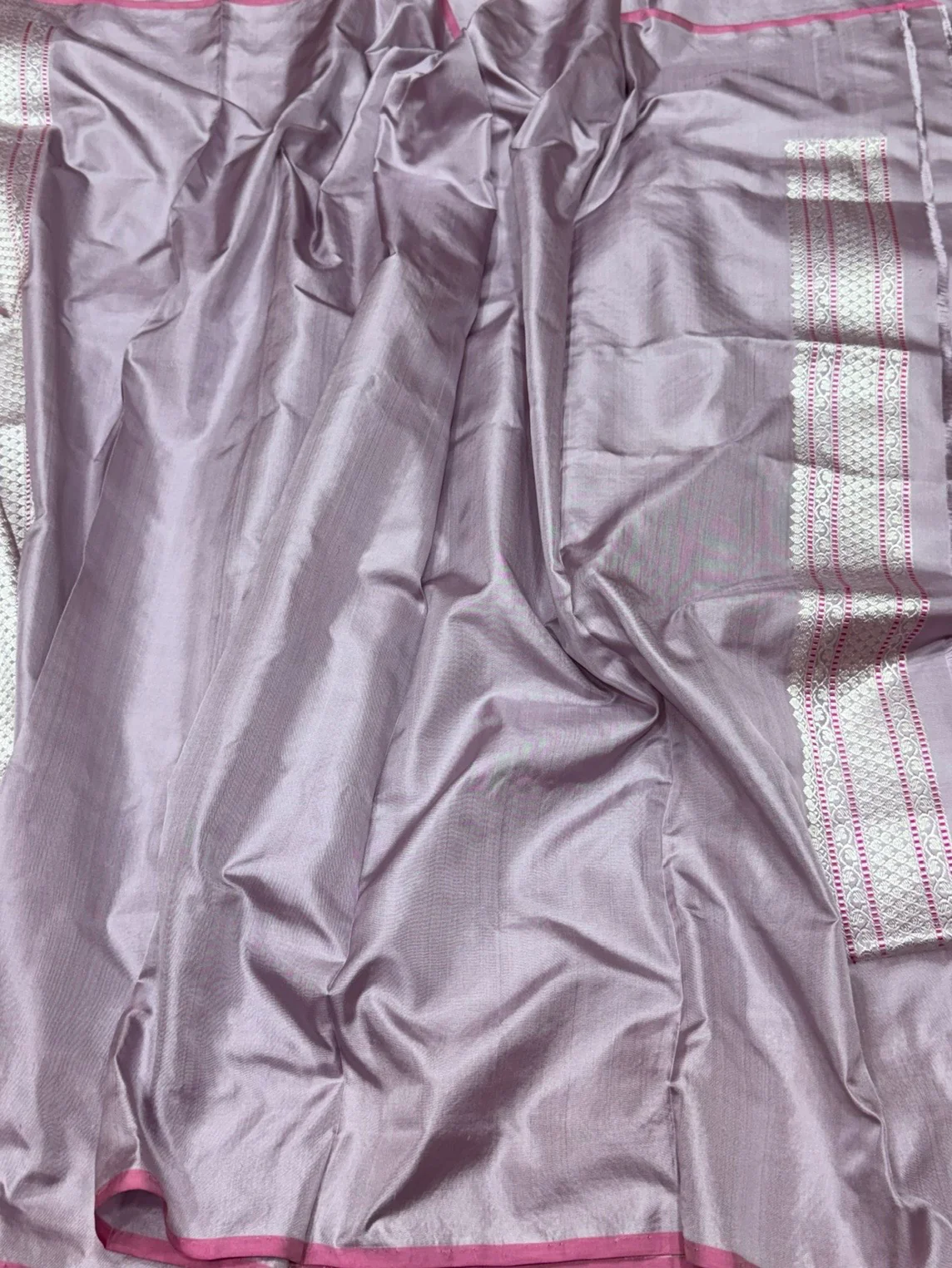 Mauve Handwoven Pure Banarasi Ektara Silk Saree - Image 2