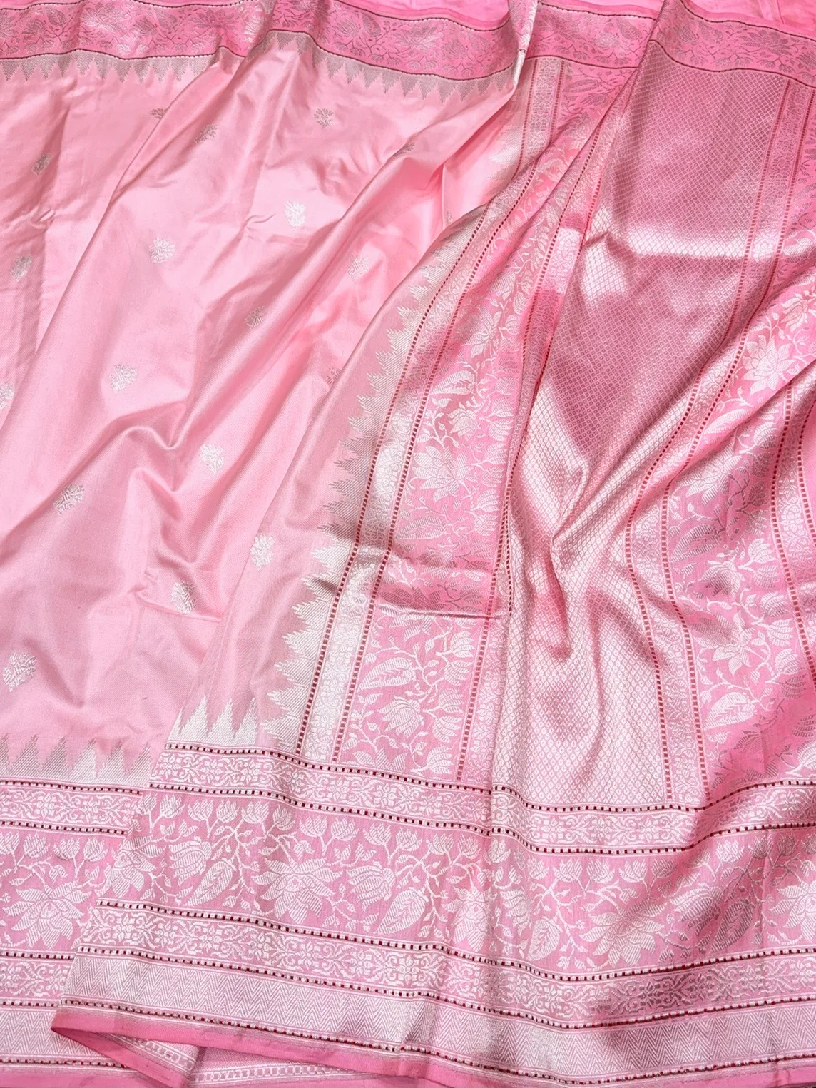 Baby Pink Handwoven Pure Banarasi Ektara Silk Saree – Kadwa Iktara Weave, Pure Mulberry Silk - Image 3