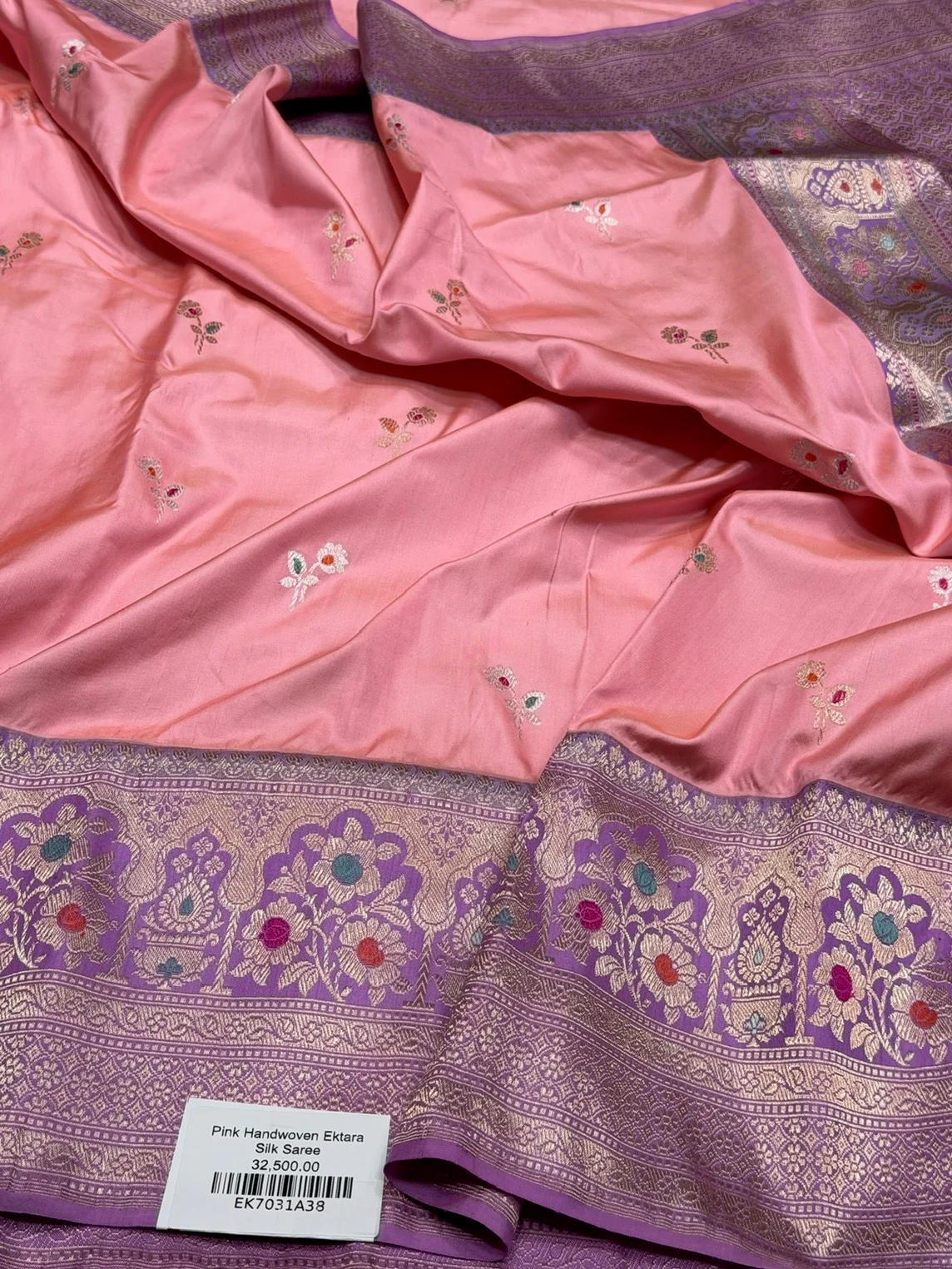 Peach Handwoven Pure Banarasi Ektara Silk Saree – Kadwa Iktara Weave, Pure Mulberry Silk