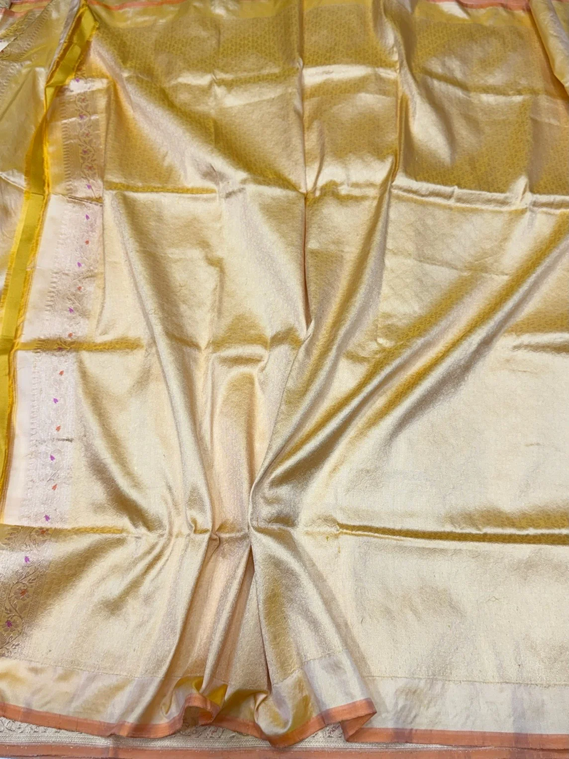 Butter Yellow Handwoven Pure Banarasi Katan Silk Saree - Image 2