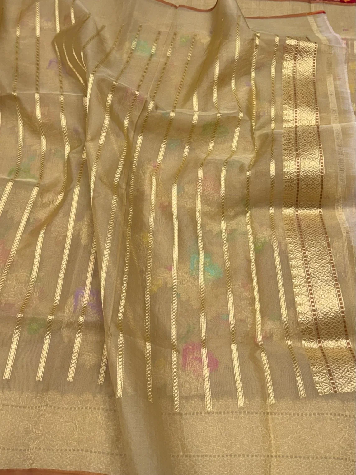 Tussar Handwoven Pure Banarasi Organza Silk Saree - Image 2