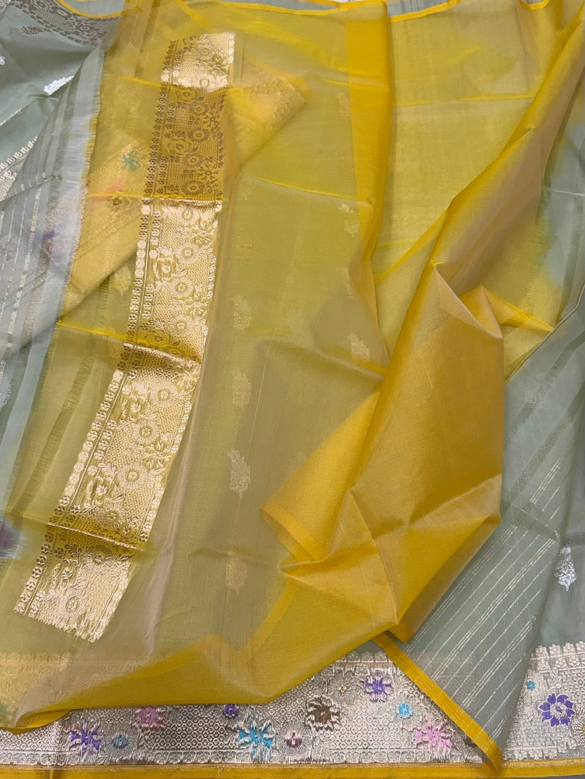 Pista Handwoven Pure Banarasi Organza Silk Saree – Kadwa Weave in Kora Mulberry Silk - Image 2