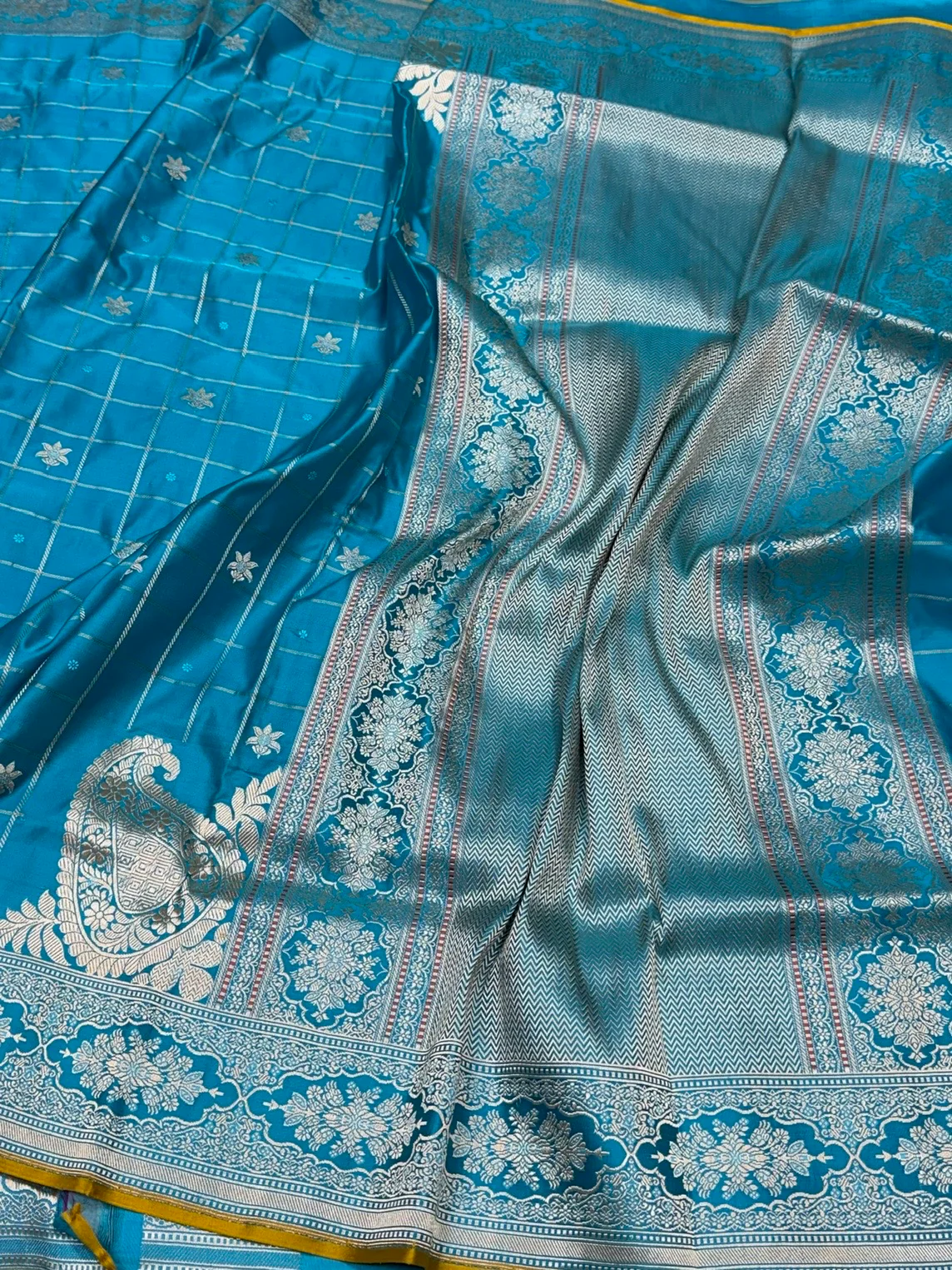 Sea Blue Handwoven Pure Banarasi Satin Silk Saree – Kadwa Weave | Authentic Banaras Handloom - Image 3