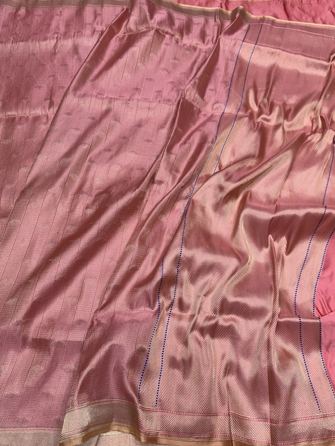Peach Handwoven Pure Banarasi Satin Tanchoi Silk Saree – Traditional Tanchoi Weave - Image 3