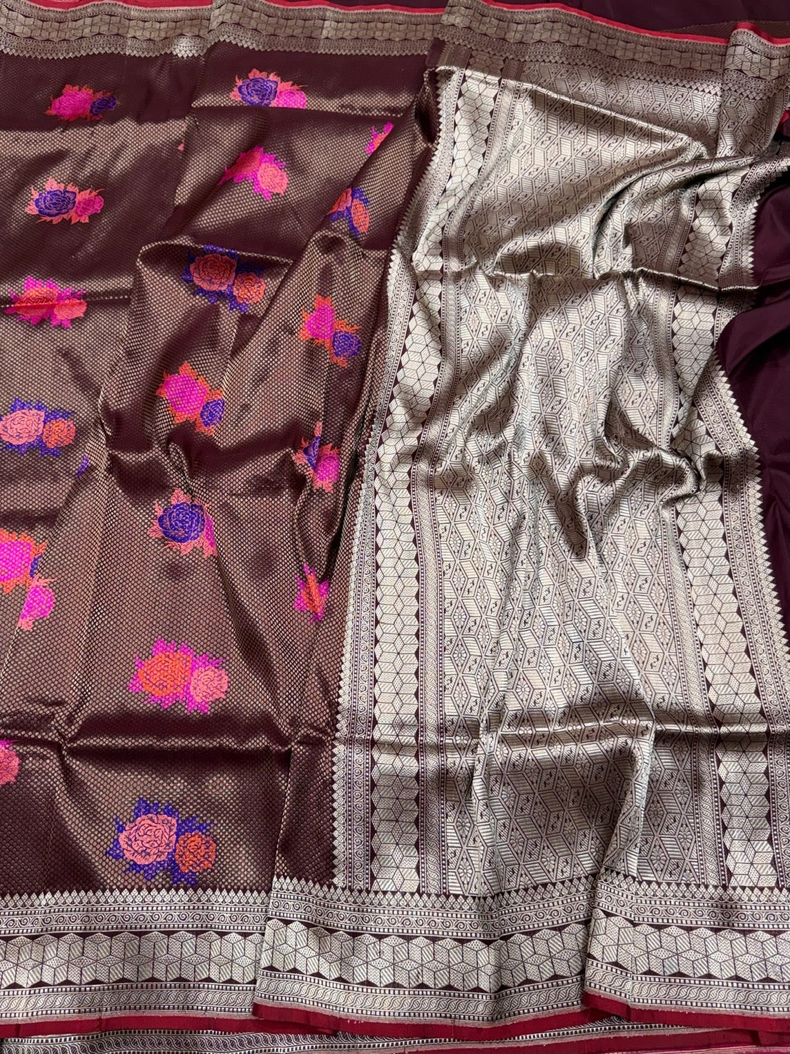 Wine Handwoven Pure Banarasi Silk Brocade Saree - Image 3