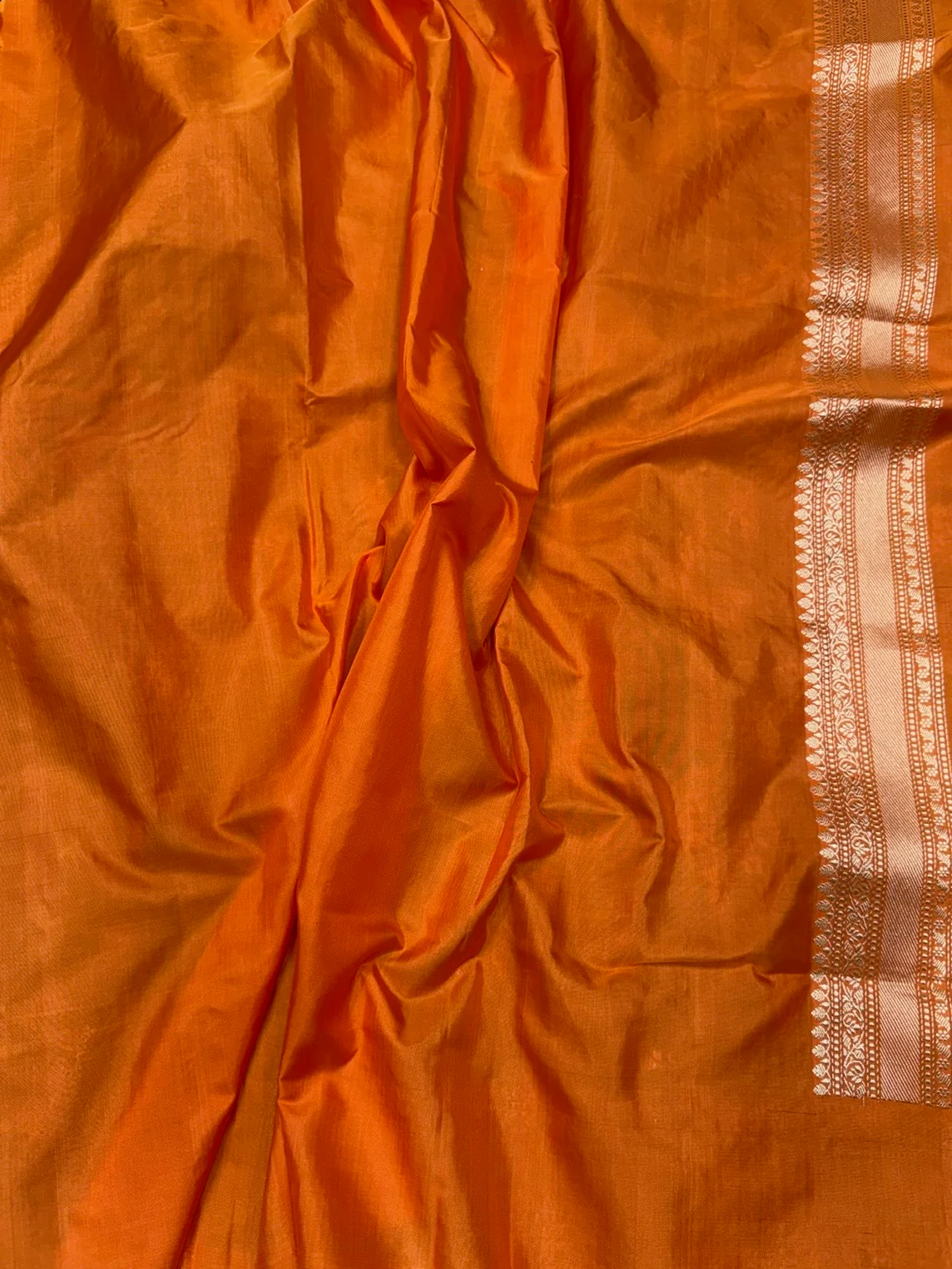 Wine Handwoven Pure Banarasi Silk Saree - Image 2