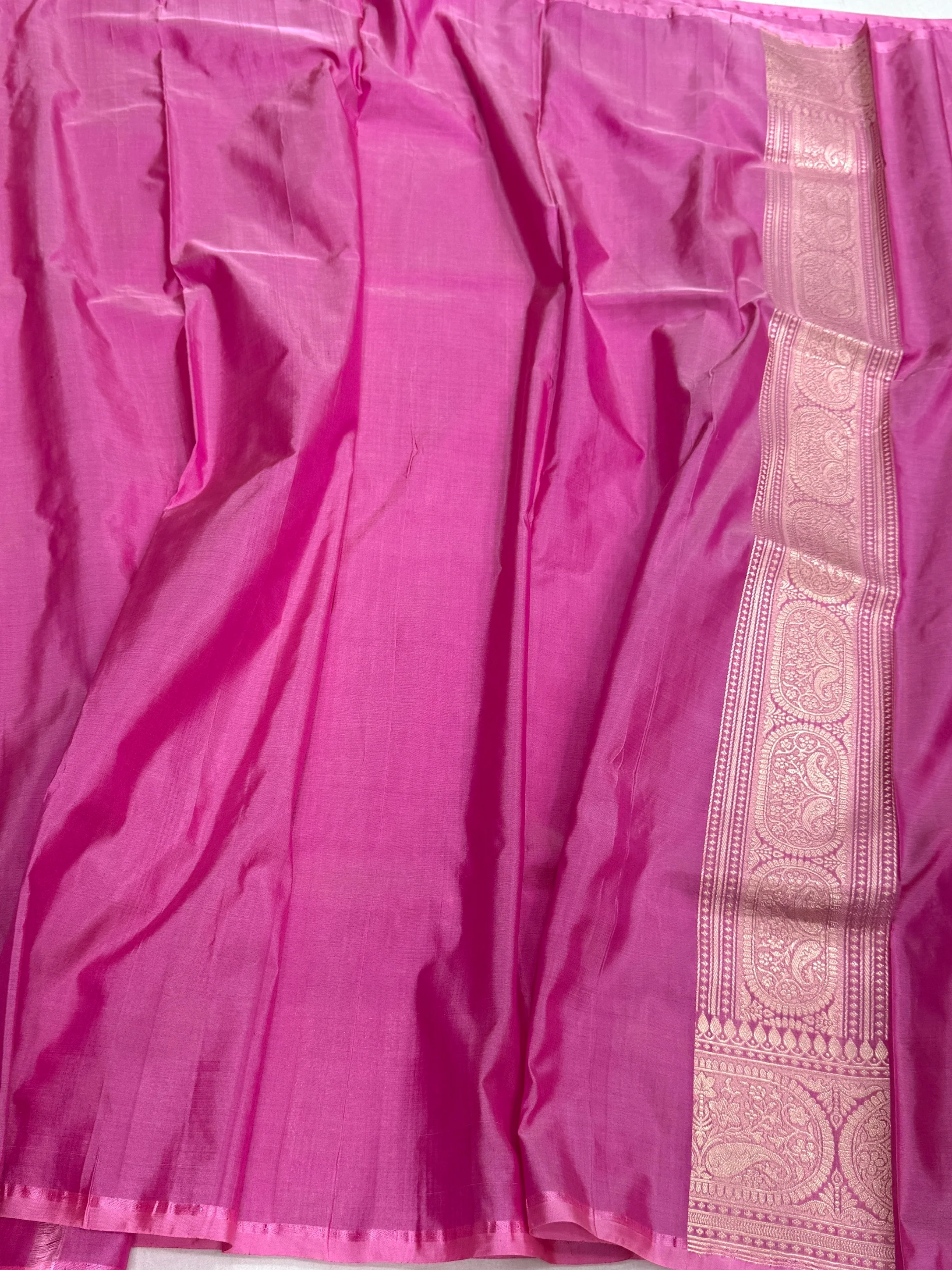 Pastel Pink Handwoven Pure Banarasi Silk Saree - Image 2
