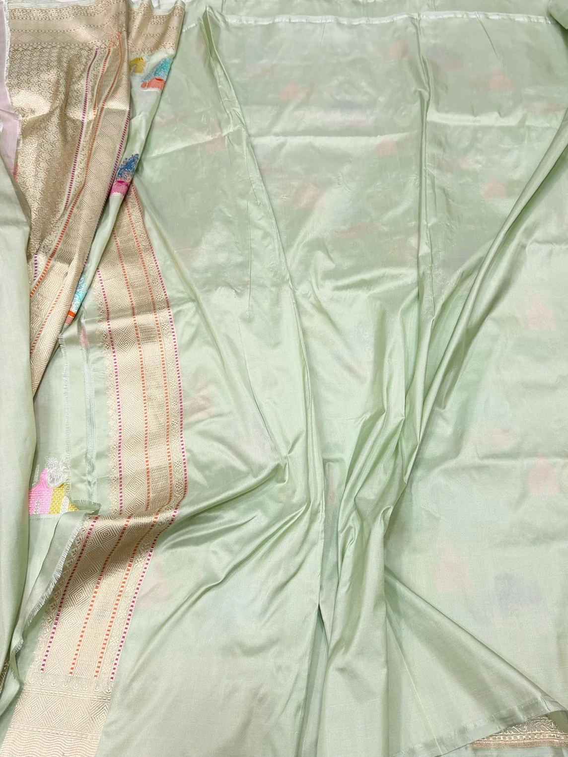Pista Handwoven Pure Banarasi Silk Saree | Pure Katan Silk | Kadwa Weave | HMR Handlooms - Image 2