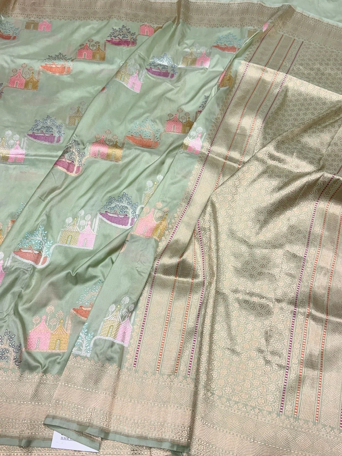 Pista Handwoven Pure Banarasi Silk Saree | Pure Katan Silk | Kadwa Weave | HMR Handlooms - Image 3