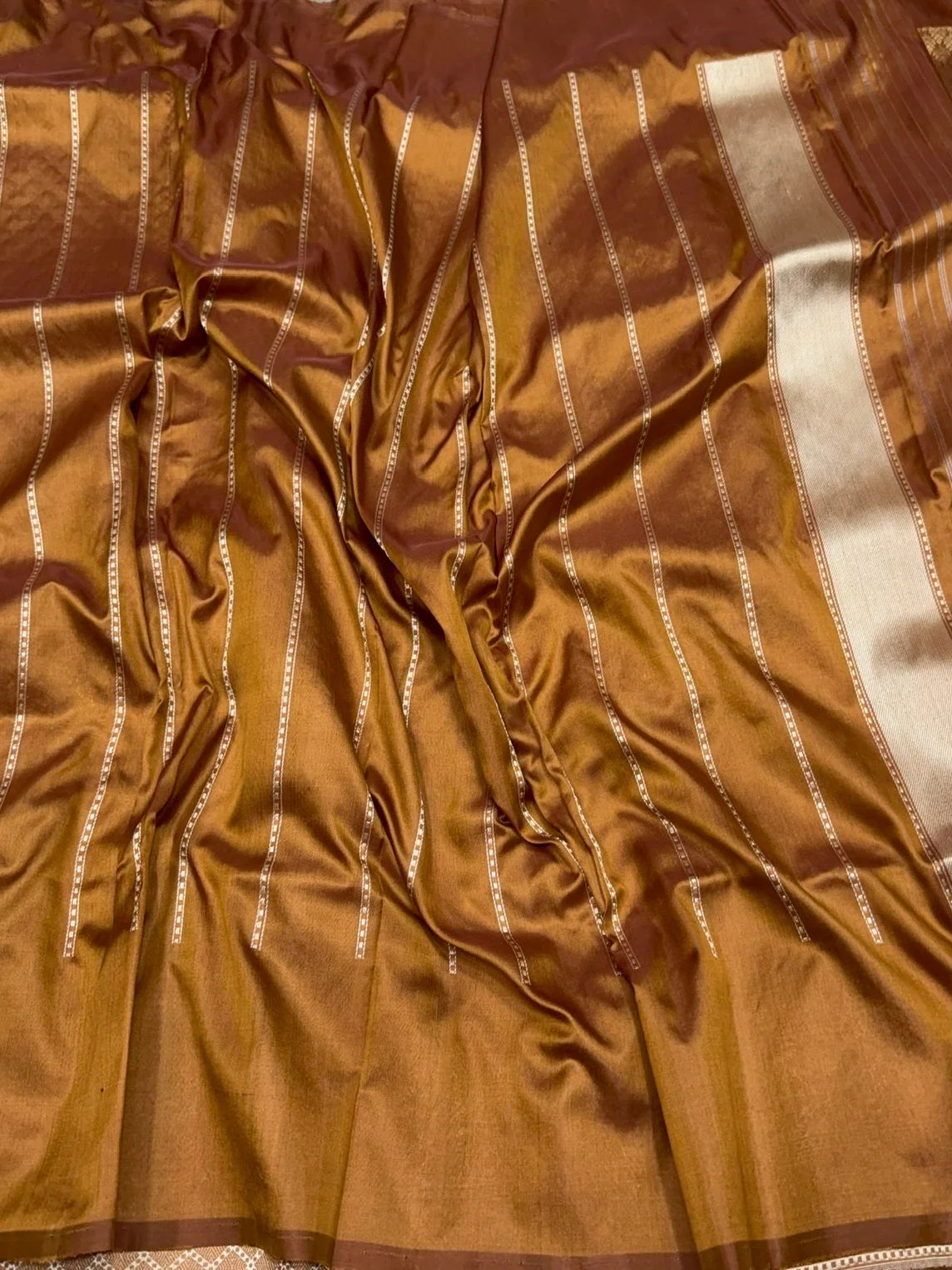 Copper Brown Handwoven Pure Banarasi Silk Saree - Image 2