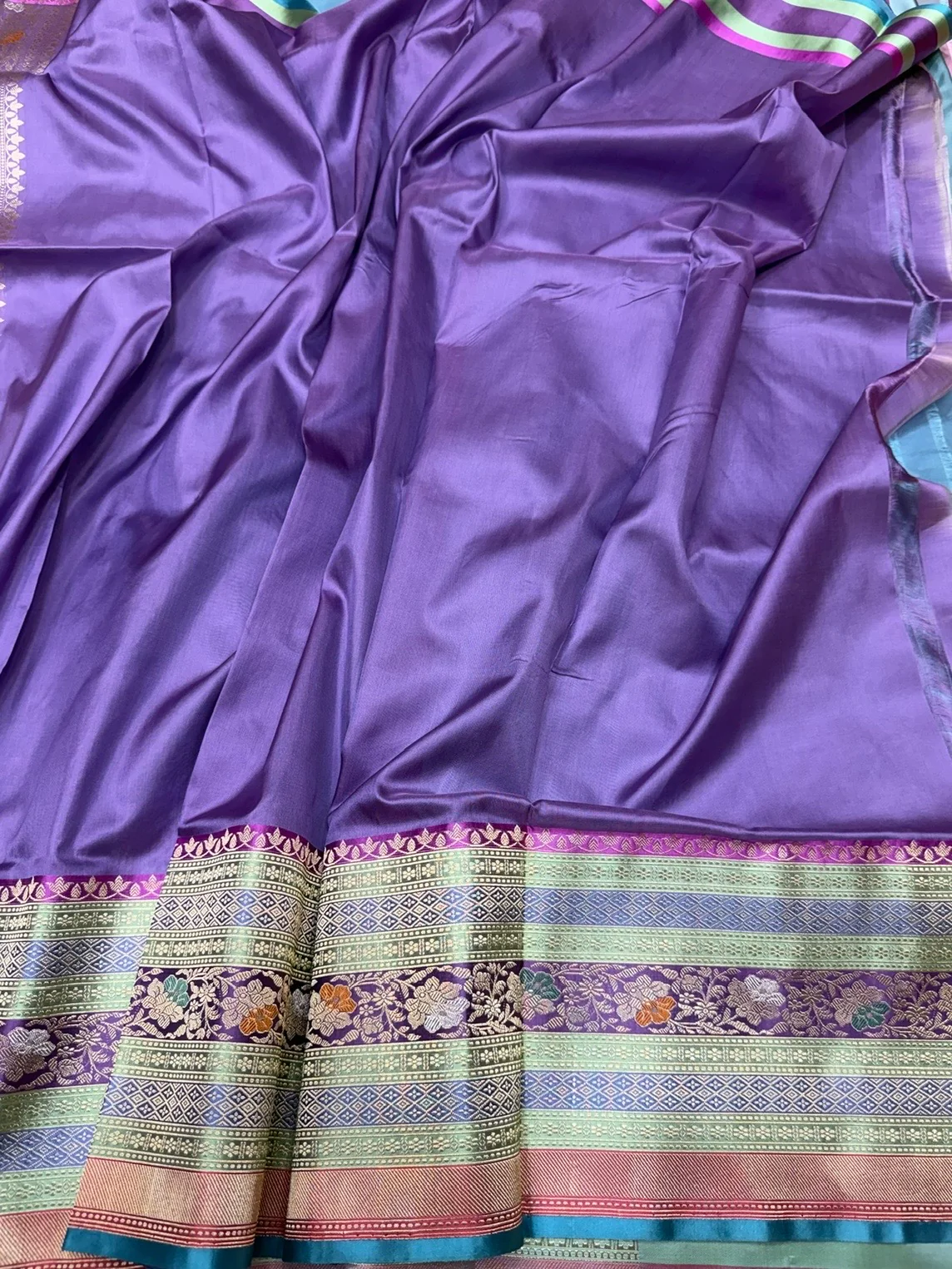 Powder Blue Handwoven Pure Banarasi Silk Saree - Image 2