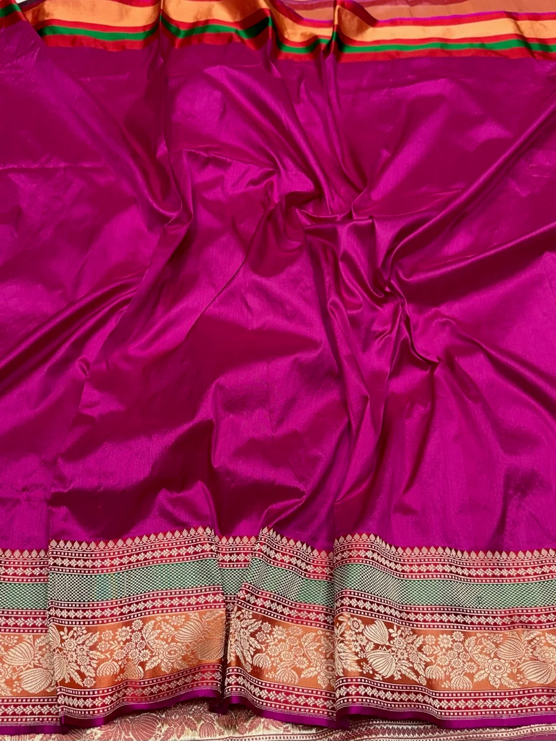 Gajiri Pink Handwoven Pure Banarasi Silk Saree - Image 2