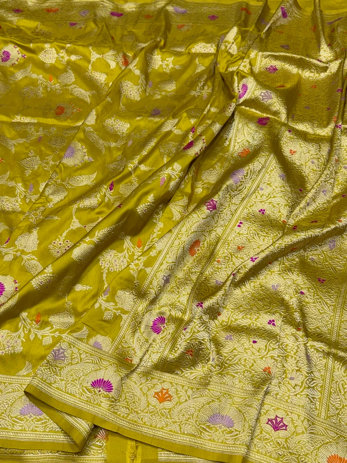 Mustard Yellow Handwoven Pure Banarasi Silk Saree - Image 3