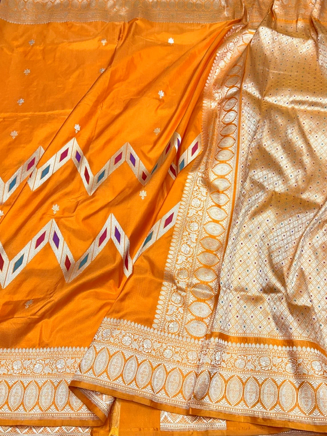 Orange Handwoven Pure Banarasi Silk Saree – Pure Katan Silk | Kadwa Weave | Luxury Banarasi Saree - Image 3