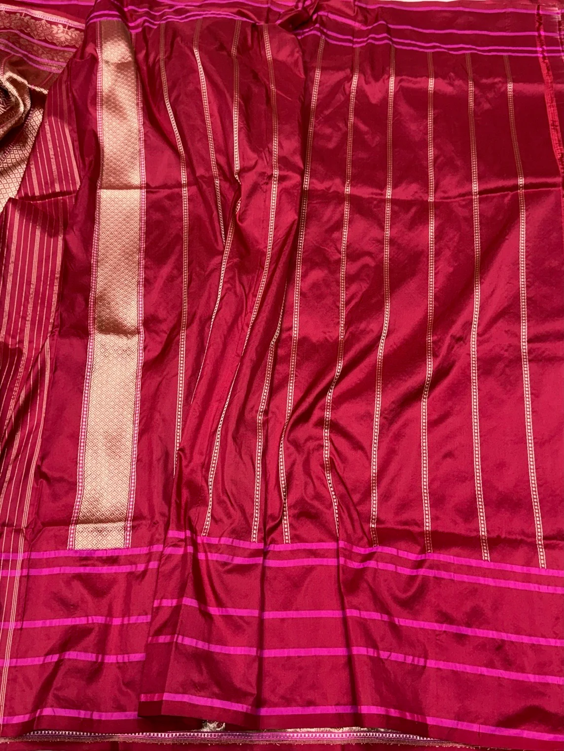 Red Handwoven Pure Banarasi Silk Kadwa Saree – 100% Pure Katan Mulberry Silk, Premium Brocade Weave - Image 2