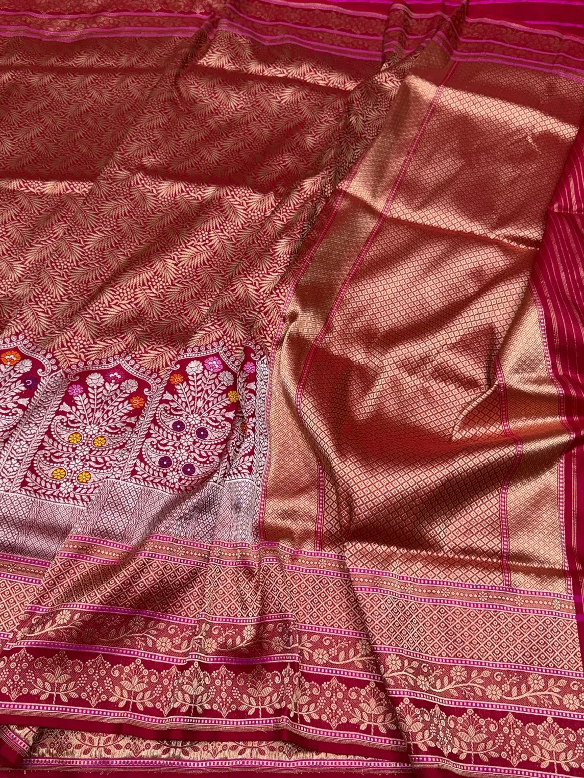 Red Handwoven Pure Banarasi Silk Kadwa Saree – 100% Pure Katan Mulberry Silk, Premium Brocade Weave - Image 3