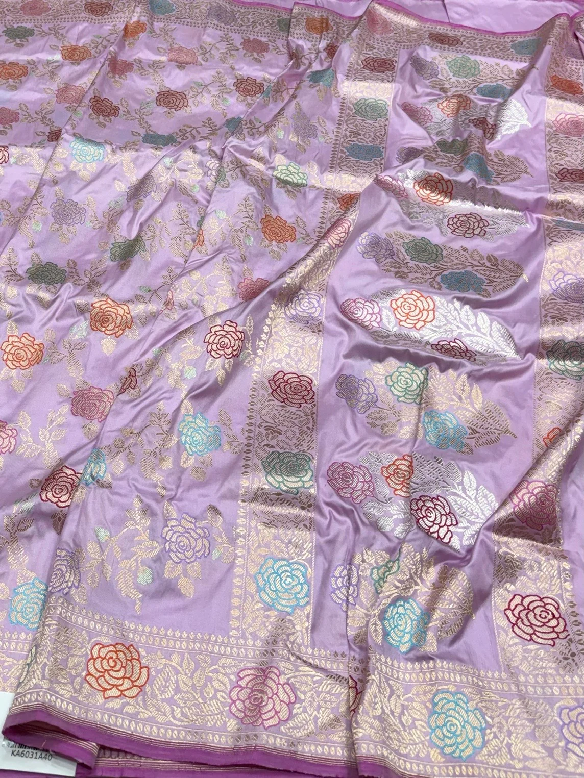 Lavender Handwoven Pure Banarasi Silk Saree - Image 3
