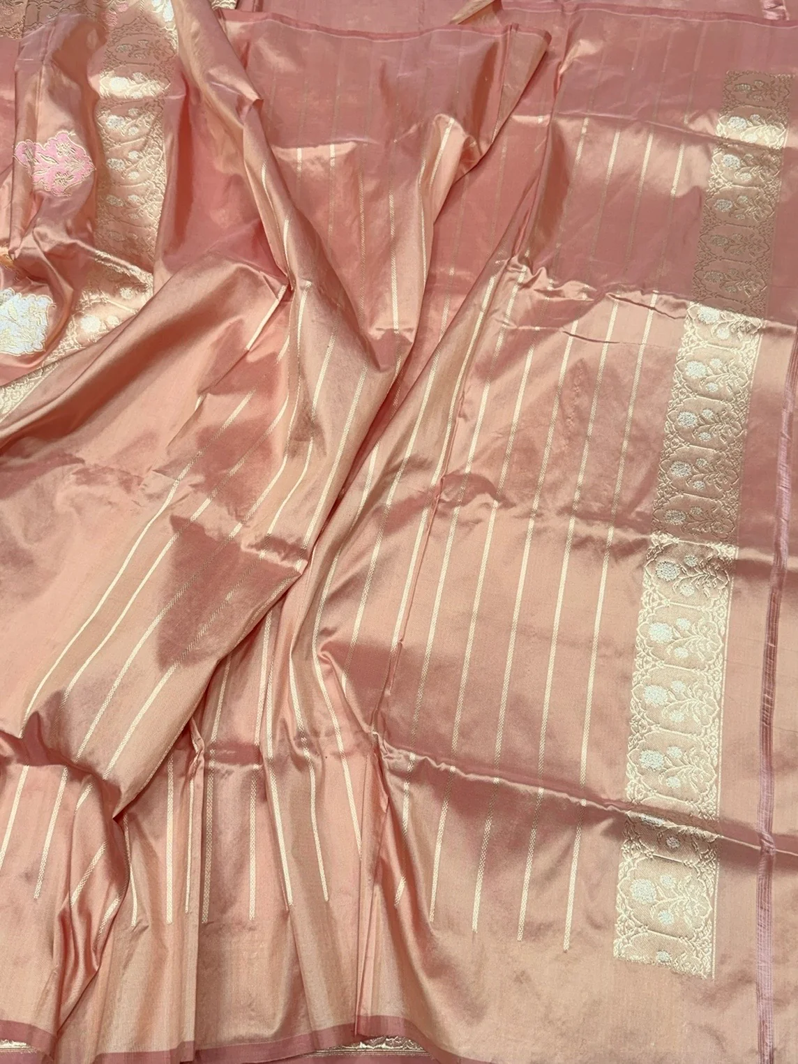 Peach Handwoven Pure Banarasi Silk Saree - Image 2