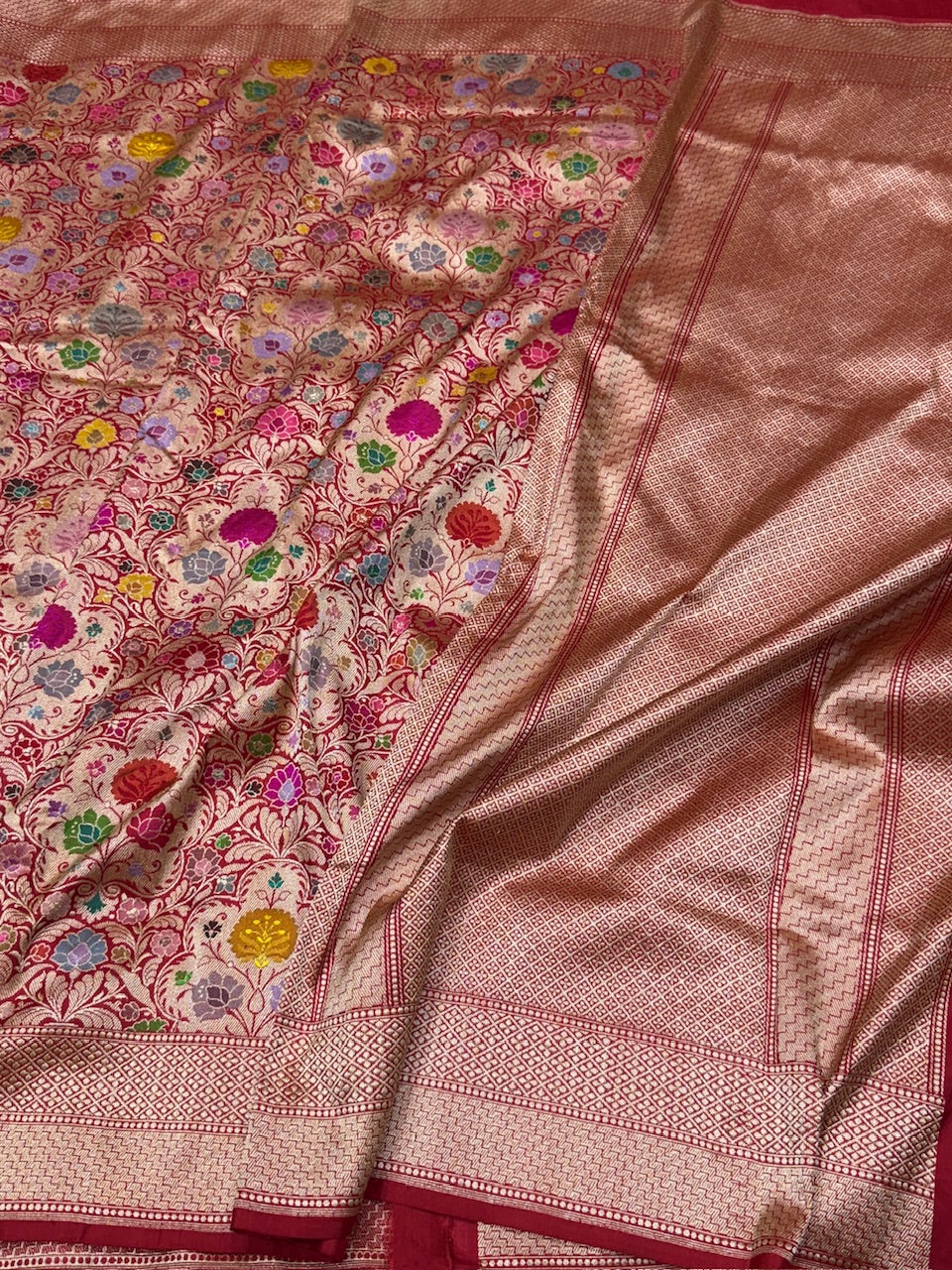 Red Handwoven Pure Banarasi Silk Brocade Saree - Image 3