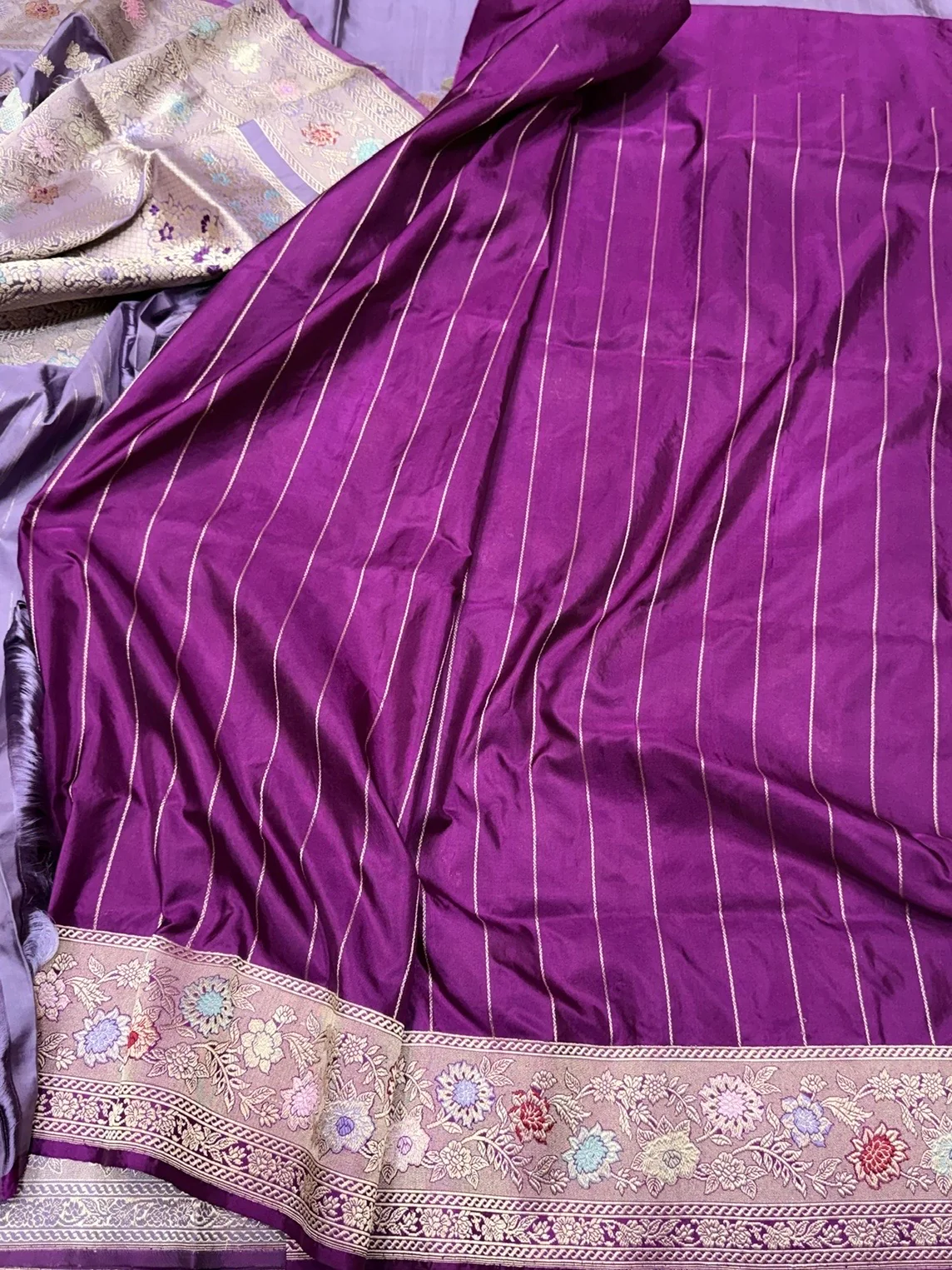 Mauve Handwoven Pure Banarasi Silk Saree in Kadwa Weave – Katan Mulberry Silk - Image 2