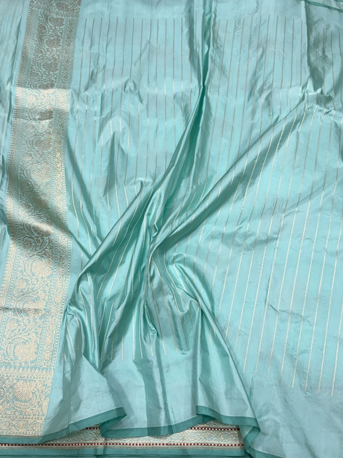 Sky Blue Handwoven Pure Banarasi Silk Saree – Luxury Kadwa Handloom Wedding & Festive Saree - Image 2