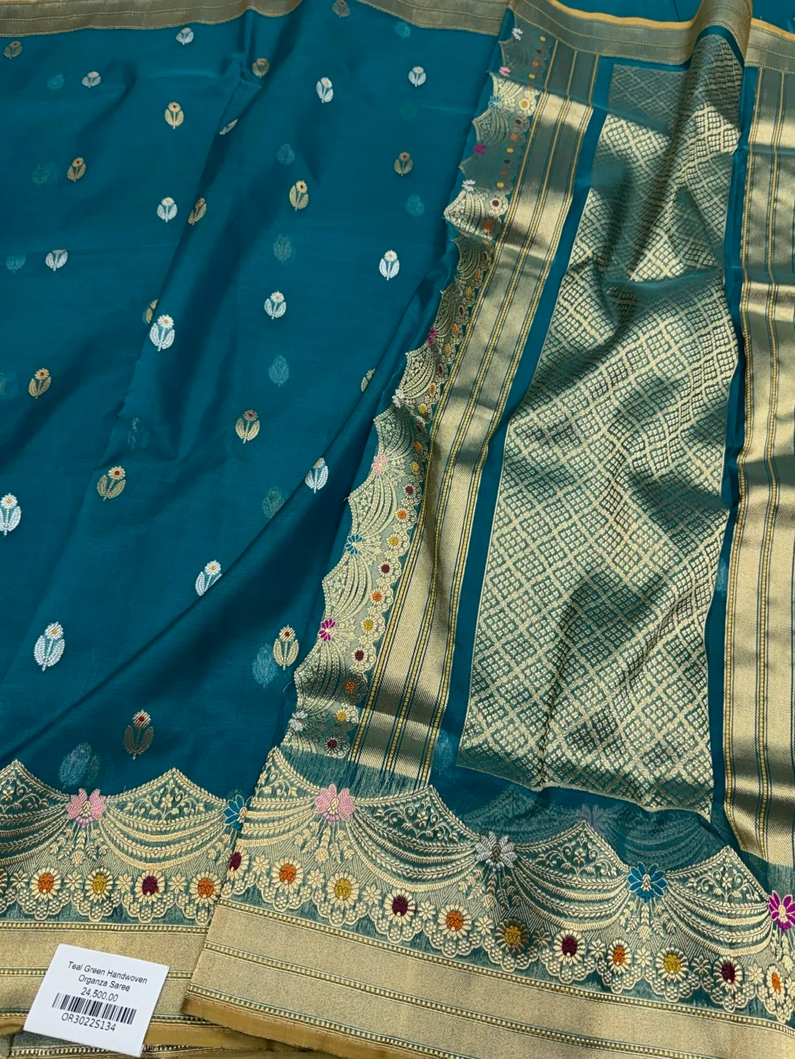 Teal Green Handwoven Pure Organza Silk Saree - Image 3