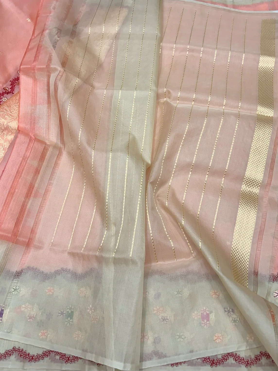 Peach Handwoven Pure Organza Silk Saree - Image 2