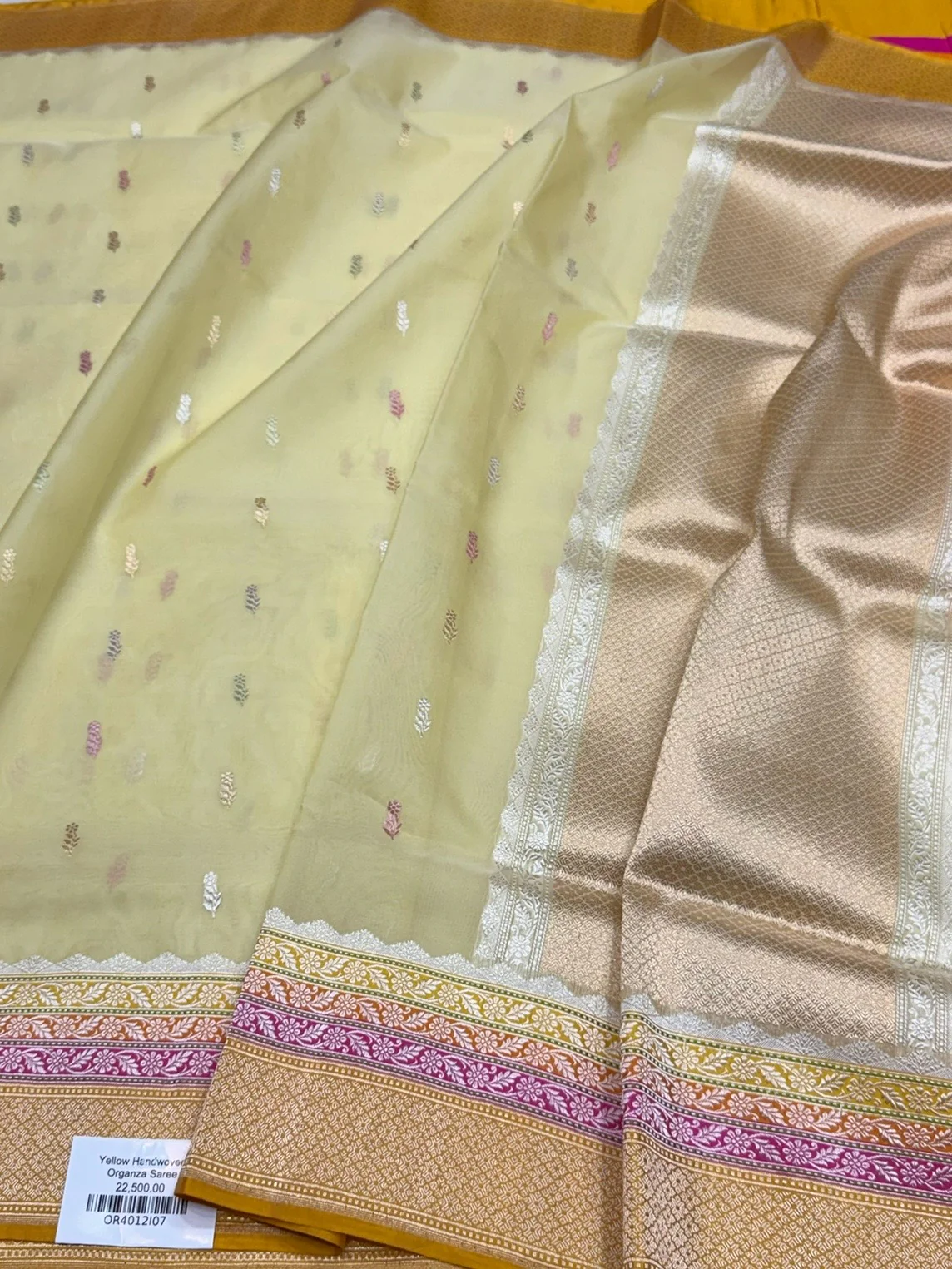 Lemon Yellow Handwoven Pure Organza Silk Saree - Image 2