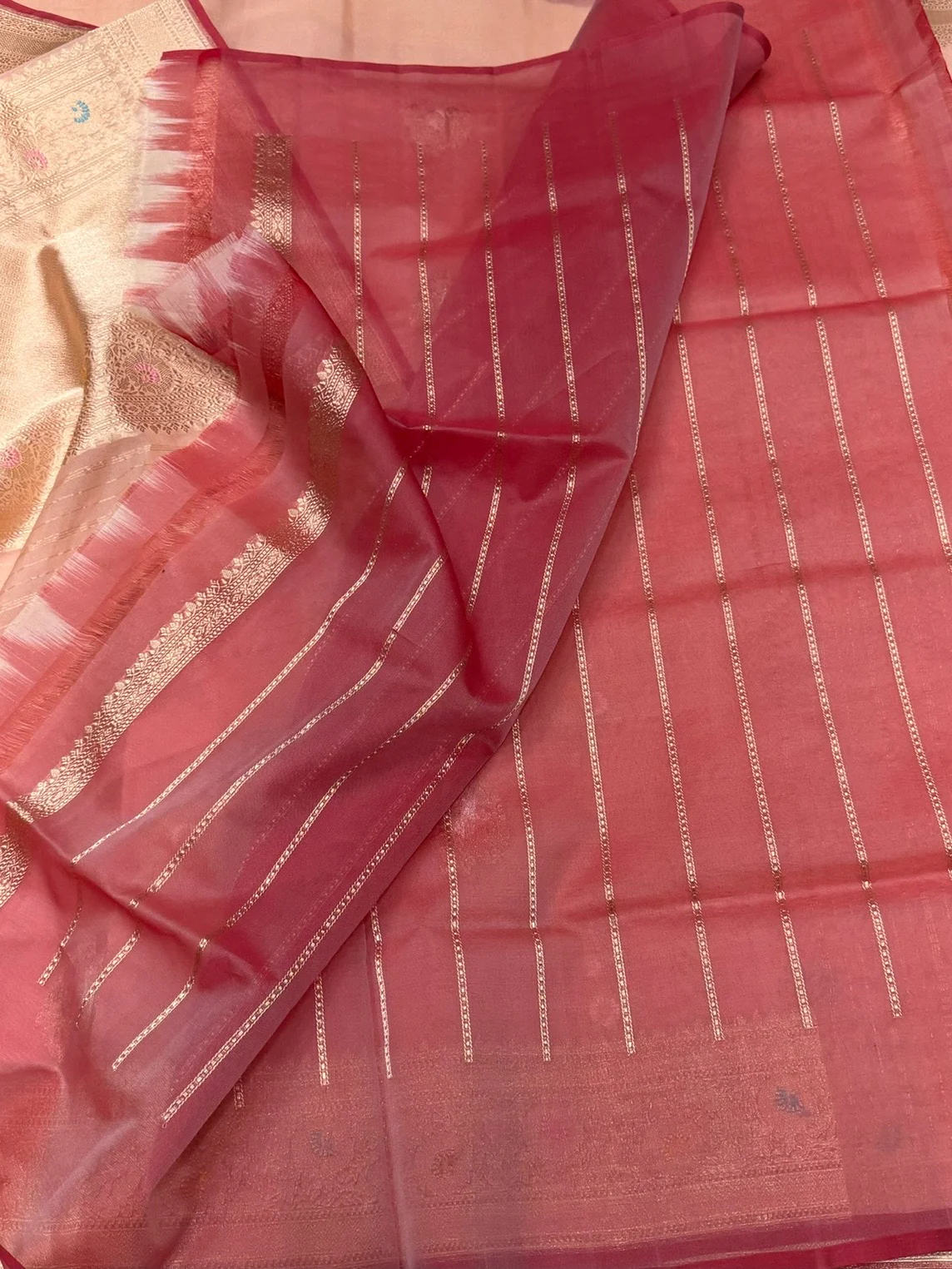 Peach Handwoven Pure Organza Silk Saree - Image 2