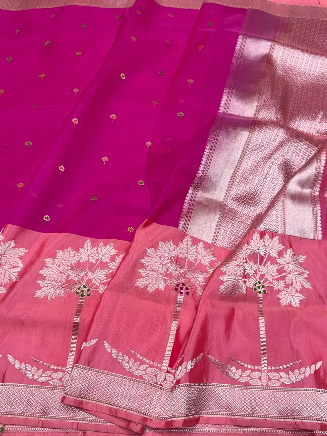 Rani Pink Handwoven Pure Organza Silk Saree in Kadwa Weave | 100% Pure Kora Silk - Image 3